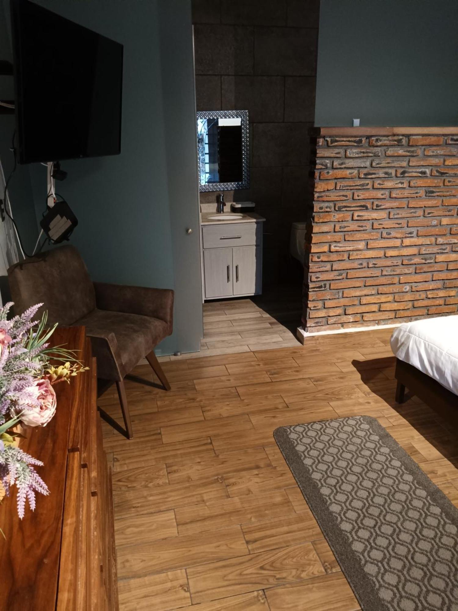 Casa Carmona 33 Hotel Querétaro Екстериор снимка
