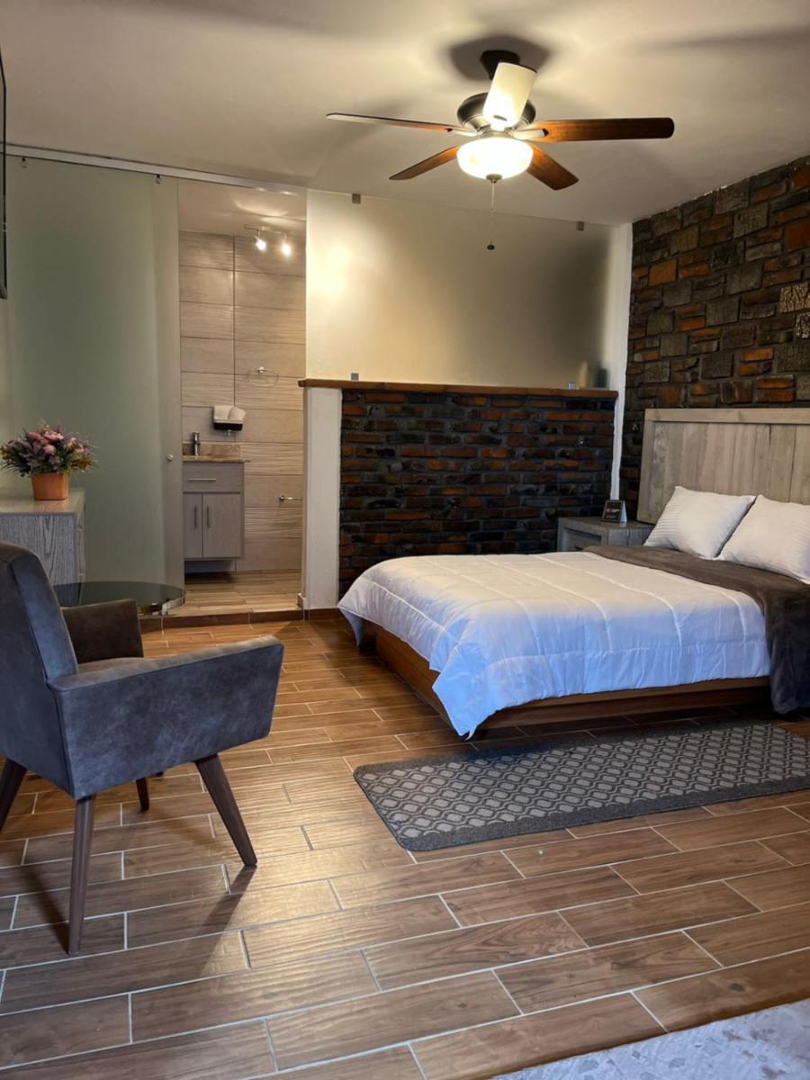 Casa Carmona 33 Hotel Querétaro Екстериор снимка